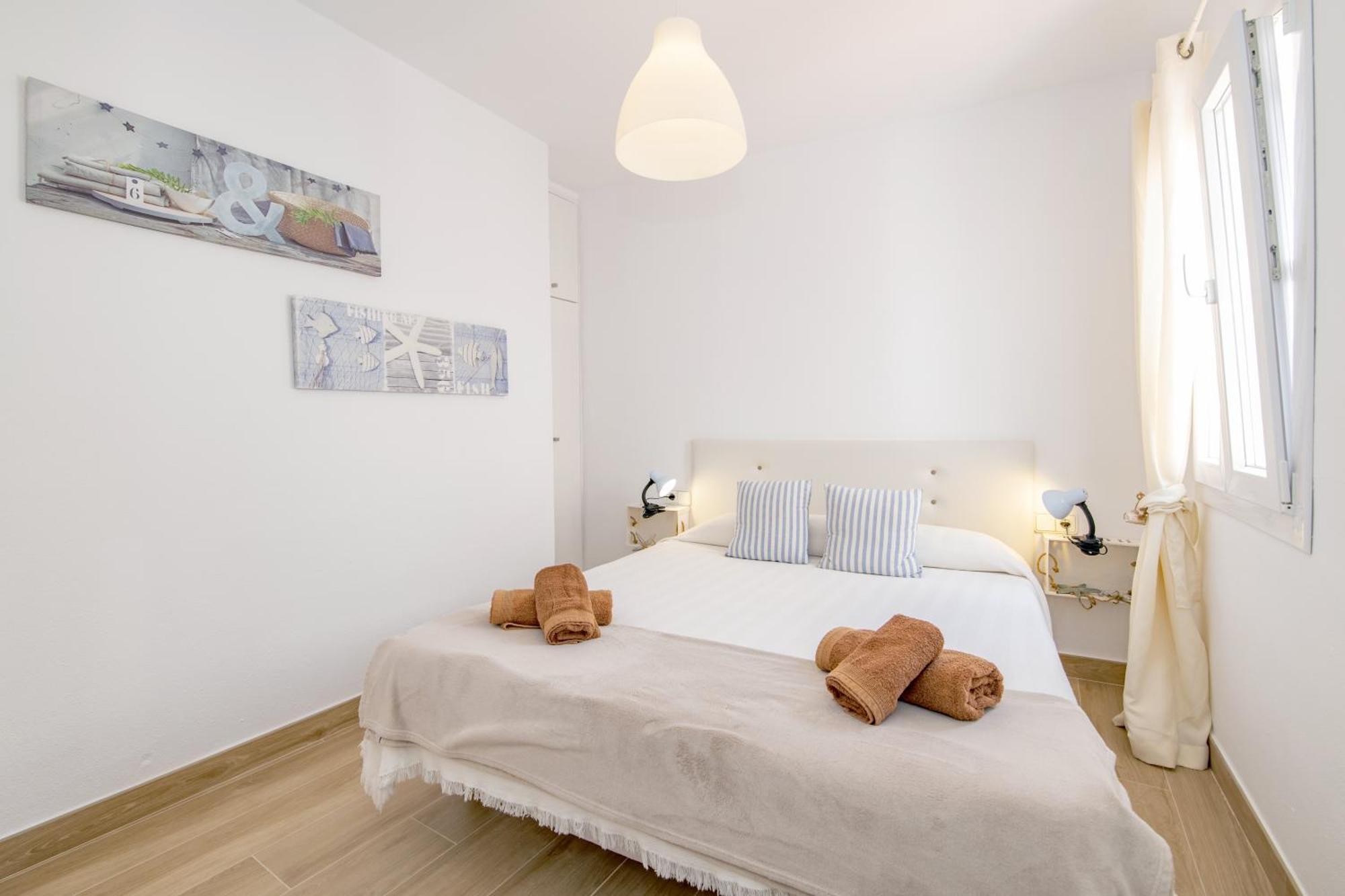 Ponent-Apartamento Frente Al Mar, Refugio Costero Es Grau Bagian luar foto