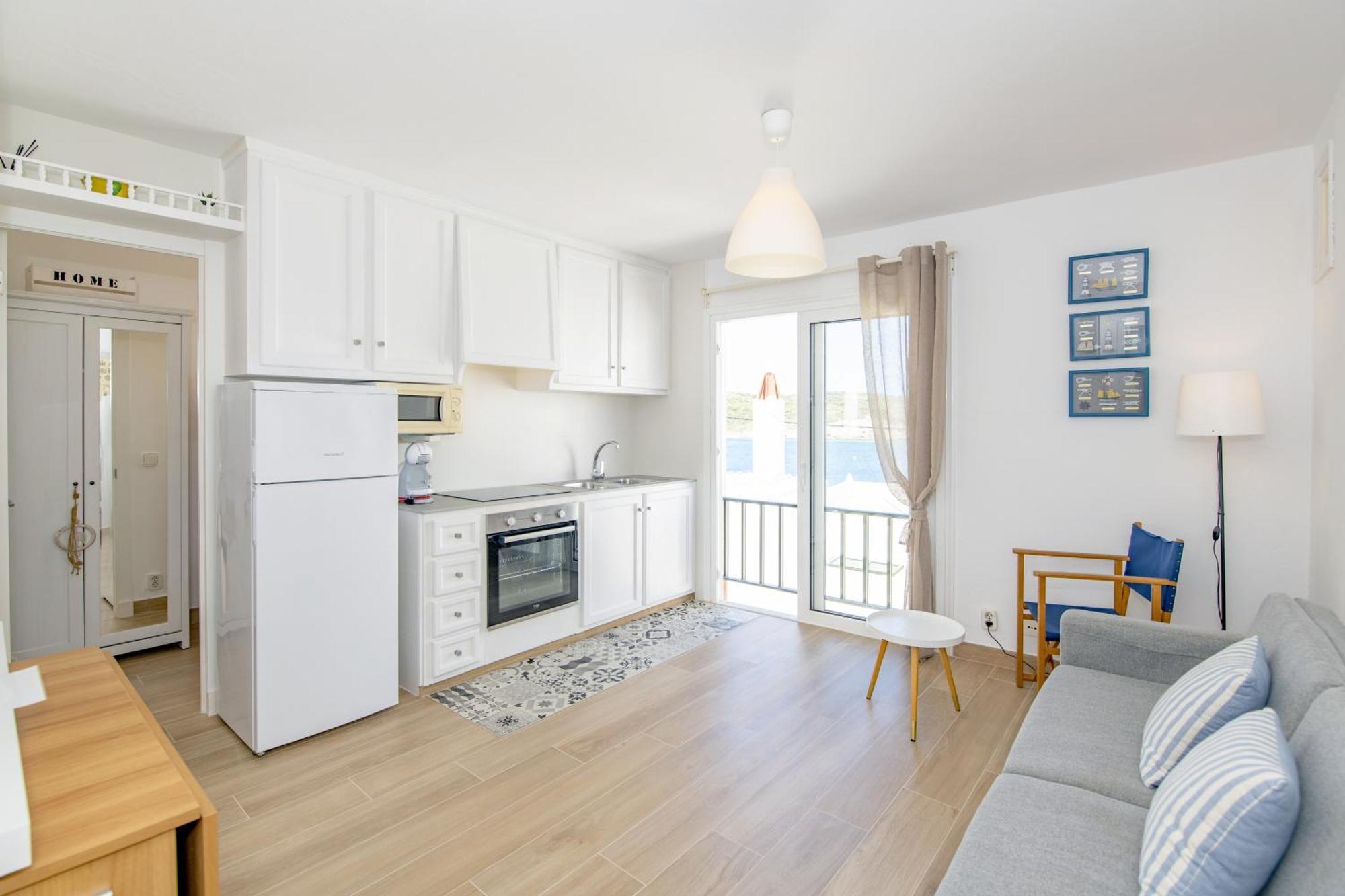 Ponent-Apartamento Frente Al Mar, Refugio Costero Es Grau Bagian luar foto